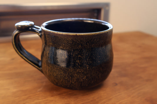 Black/Melted Gold Mug