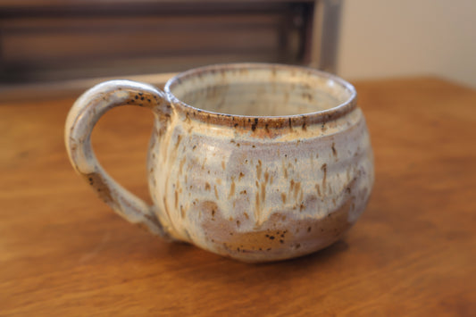 Round White Melted Mug